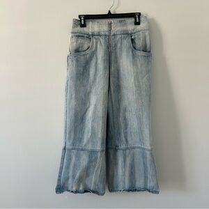 Where Mountains Meet Mid Rise Water Color Blue Wide Leg Cropped Denim Jeans 4